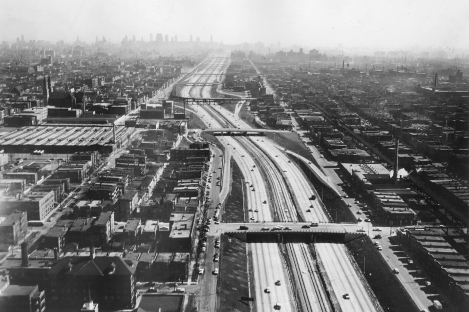 The new Congress Line in the median of the Congress Expressway, Chicago. 1958 Source: CERA